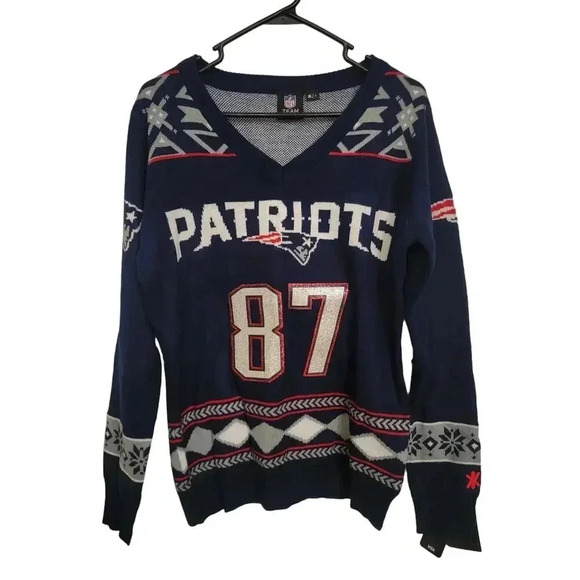 NFL Team Apparel Patriot Gronkowski Ugly Christmas Sweater Sequin Footbal LG NWT - Picture 1 of 9